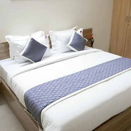Richinn Palace Home Stay Chennai Exterior photo